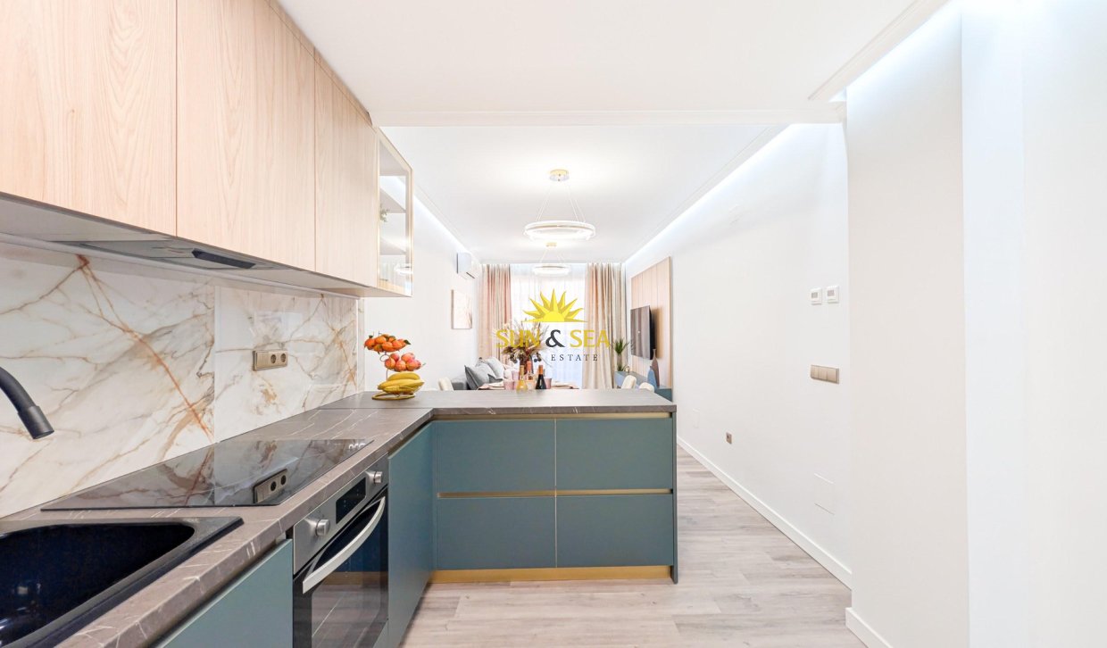 Reventa - Apartamento - Torrevieja - Centro