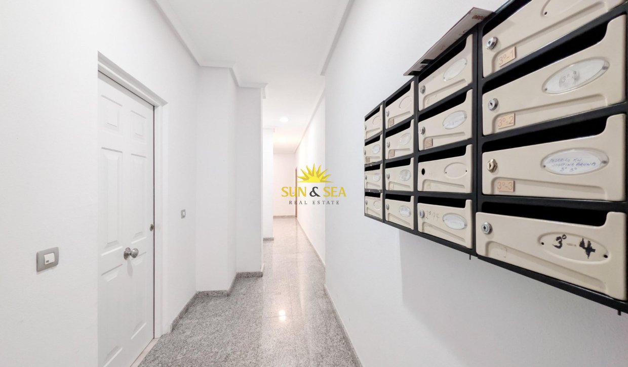 Reventa - Apartamento - Torrevieja - Centro