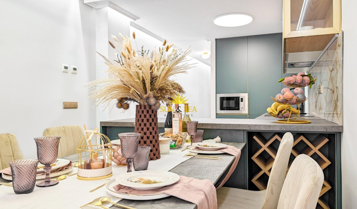 Reventa - Apartamento - Torrevieja - Centro