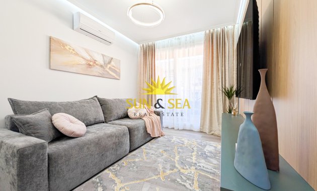 Reventa - Apartamento - Torrevieja - Centro