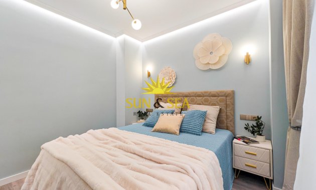 Reventa - Apartamento - Torrevieja - Centro