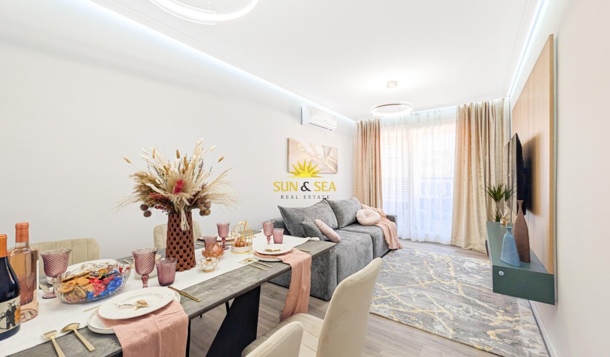 Reventa - Apartamento - Torrevieja - Centro