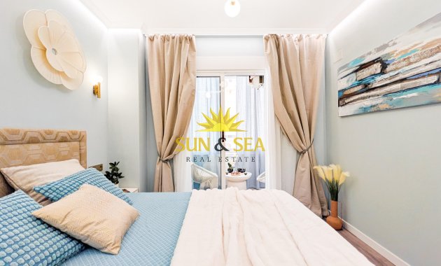 Reventa - Apartamento - Torrevieja - Centro