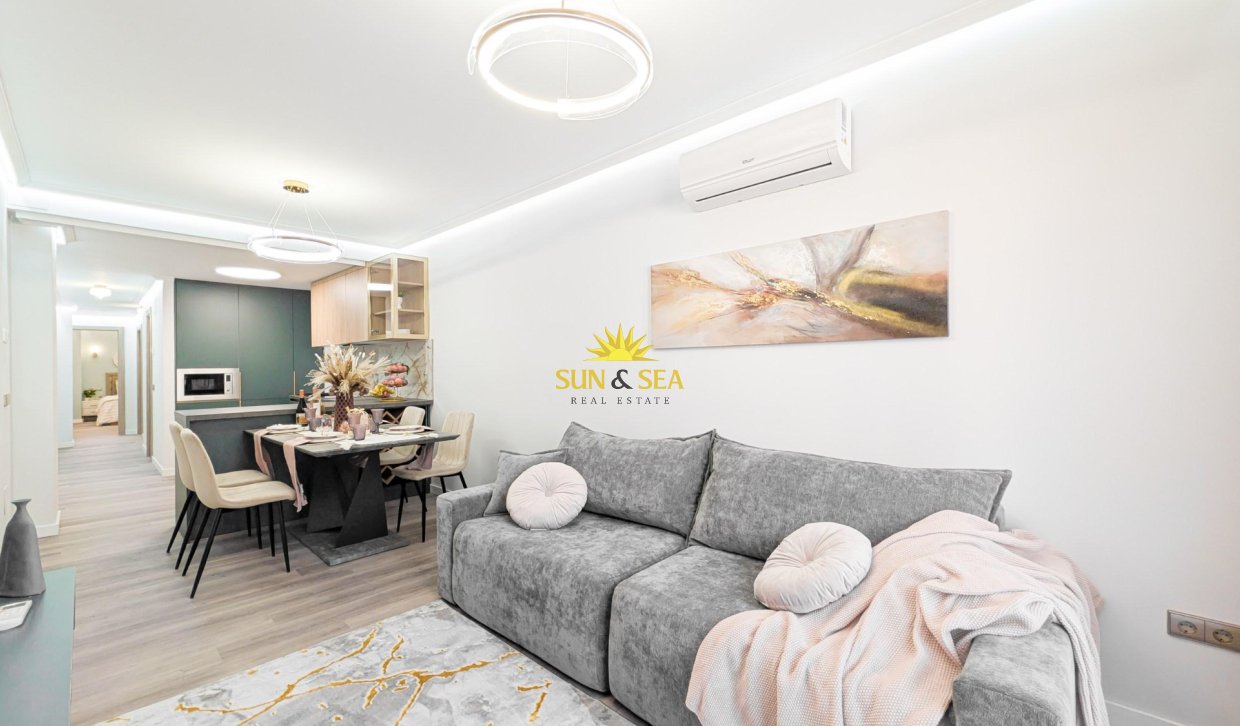 Reventa - Apartamento - Torrevieja - Centro
