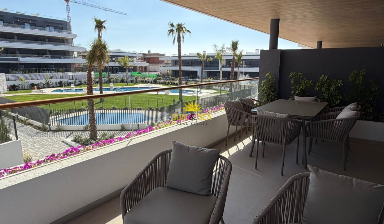 Long Term Rental - Apartment - Torrevieja - Urb. Jardín del Mar