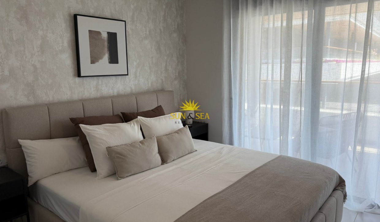 Long Term Rental - Apartment - Torrevieja - Urb. Jardín del Mar