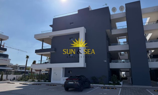 Long Term Rental - Apartment - Torrevieja - Urb. Jardín del Mar