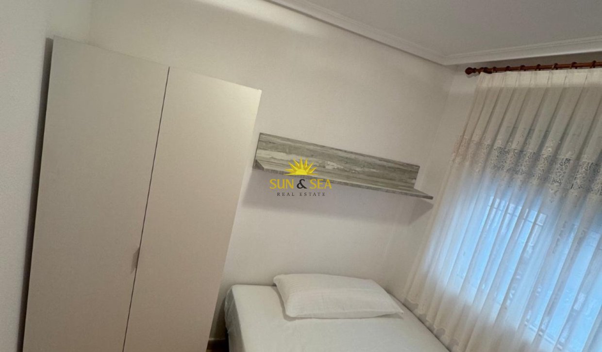 Long Term Rental - Apartment - Torrevieja - Playa del Cura