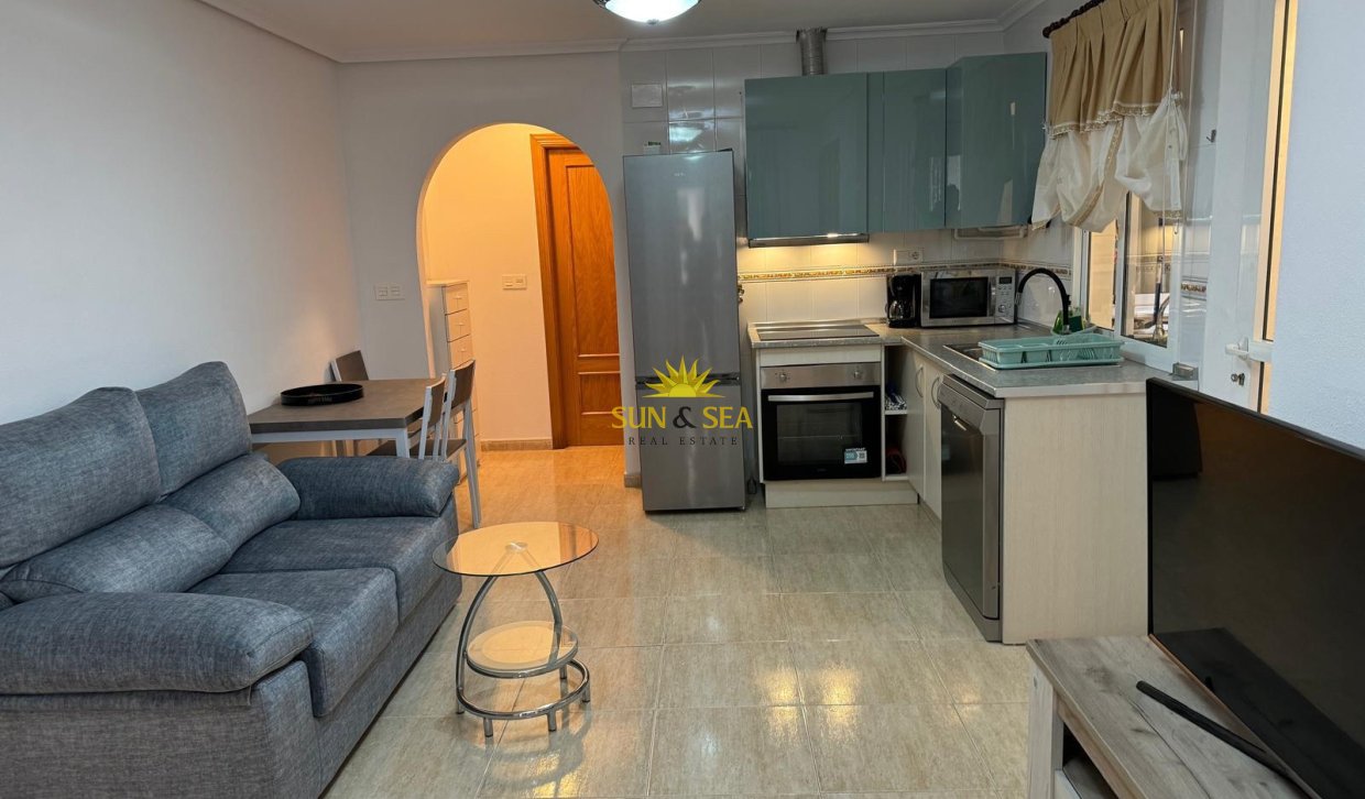 Long Term Rental - Apartment - Torrevieja - Playa del Cura