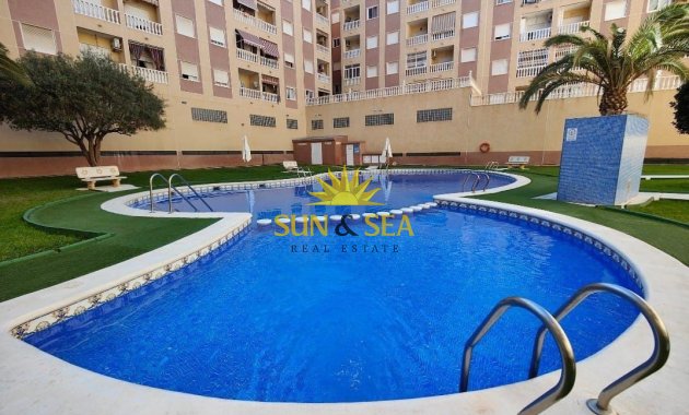 Reventa - Apartamento - Torrevieja - Parque de las Naciones