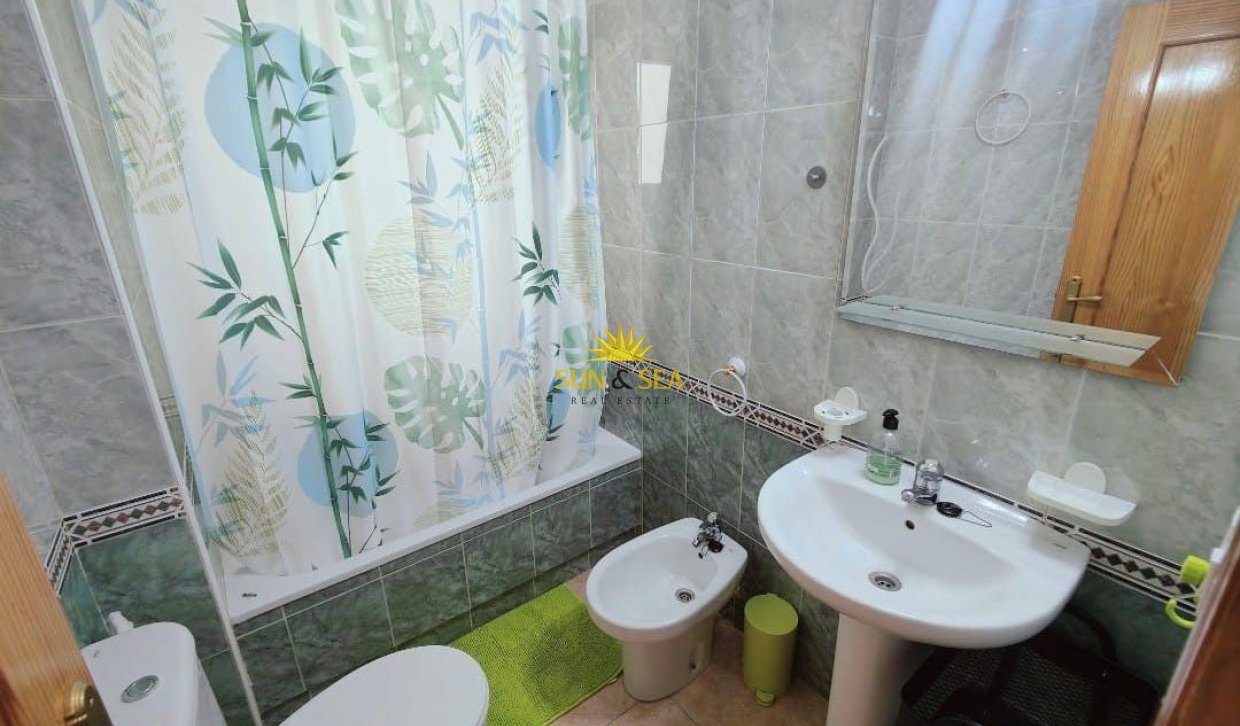 Reventa - Apartamento - Torrevieja - Parque de las Naciones