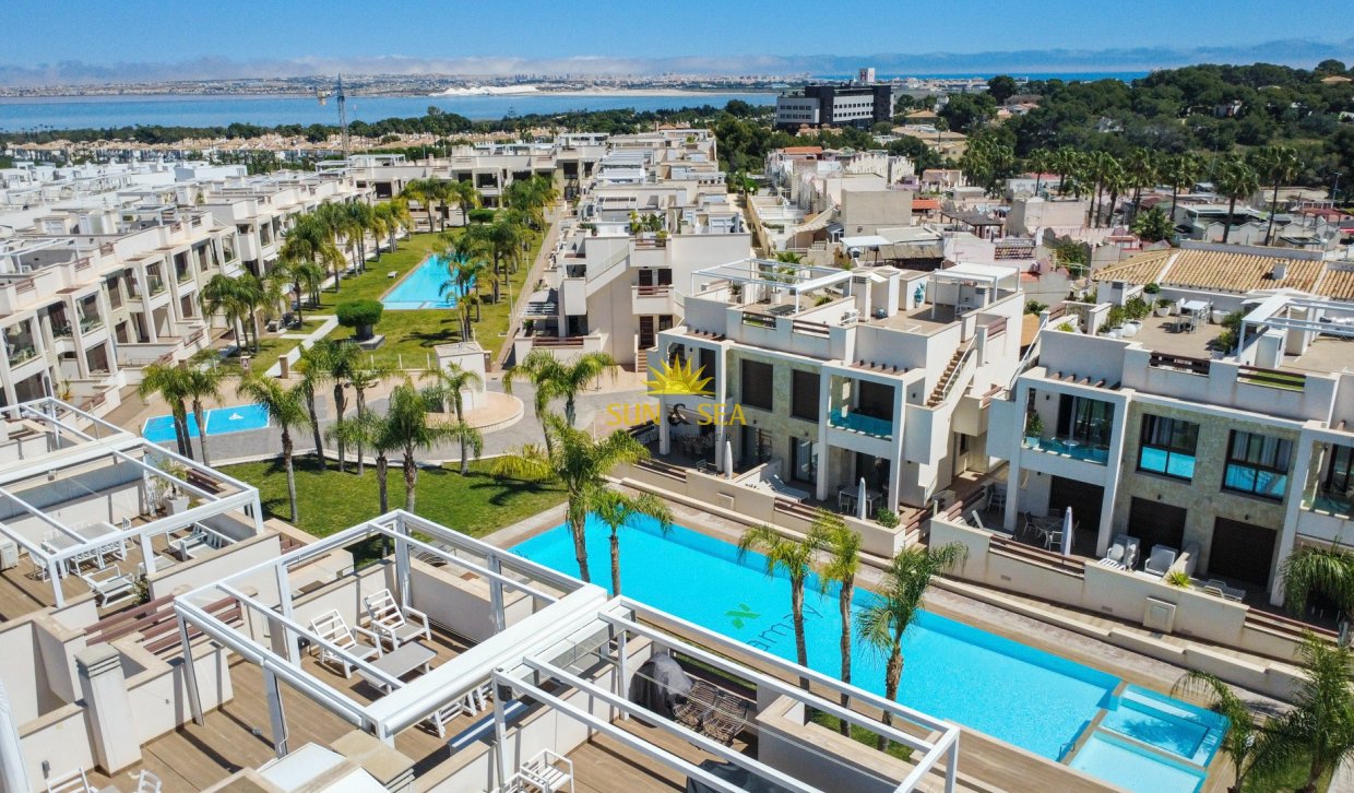 Reventa - Apartamento - Torrevieja - Los Balcones