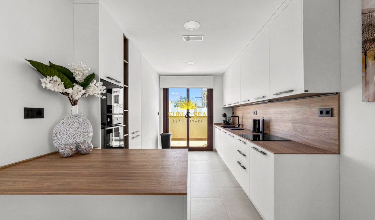 Reventa - Apartamento - Torrevieja - Los Balcones