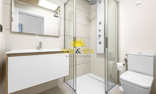 Reventa - Apartamento - Torrevieja - Los Balcones