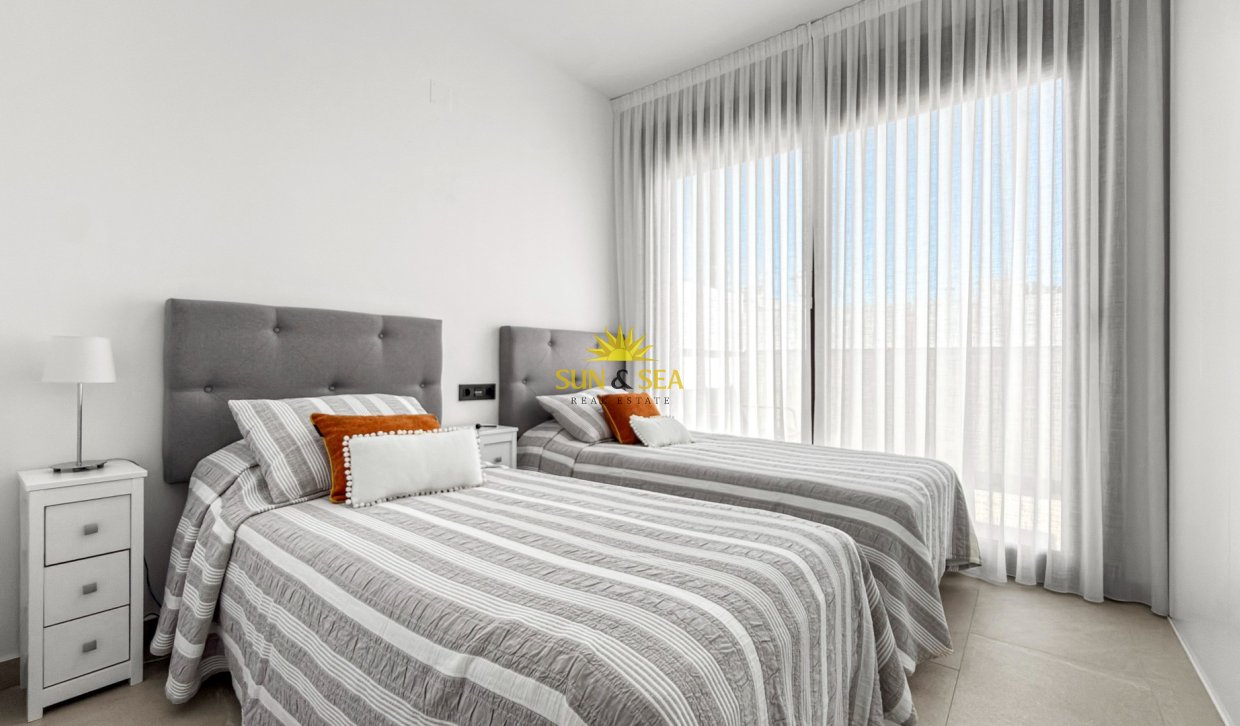 Reventa - Apartamento - Torrevieja - Los Balcones