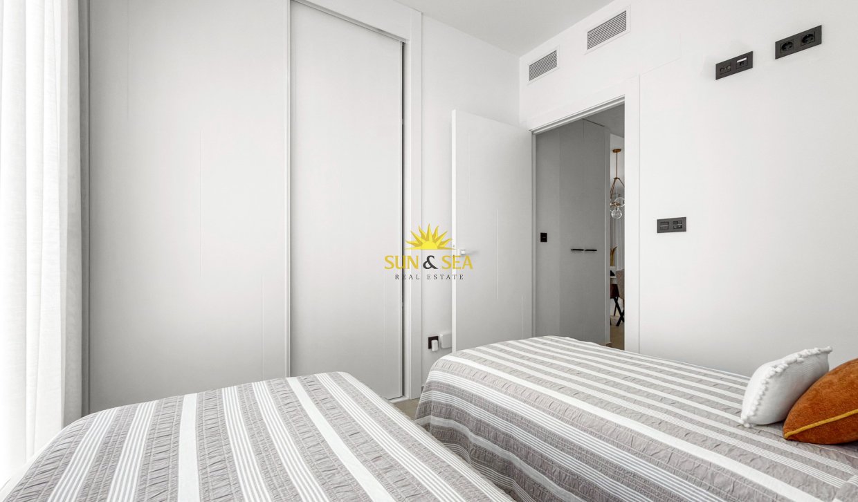 Reventa - Apartamento - Torrevieja - Los Balcones