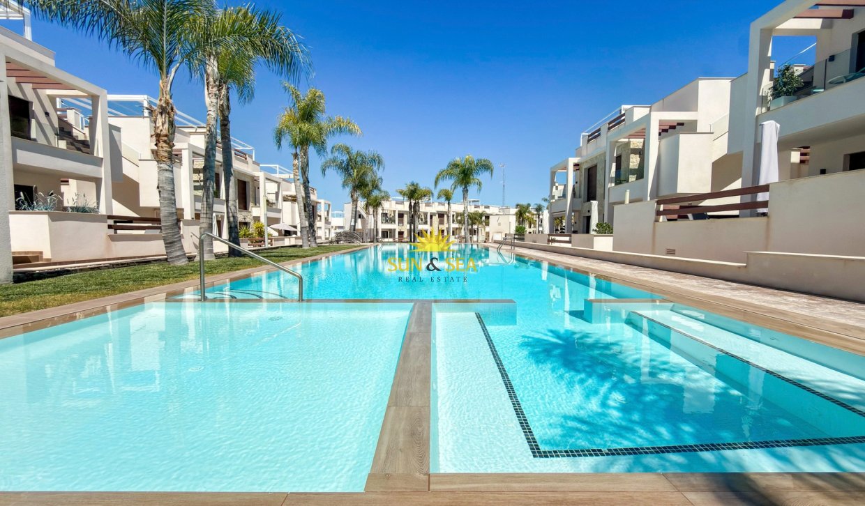 Reventa - Apartamento - Torrevieja - Los Balcones