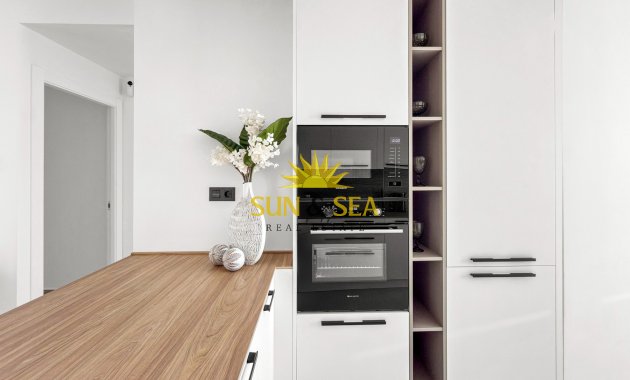Reventa - Apartamento - Torrevieja - Los Balcones