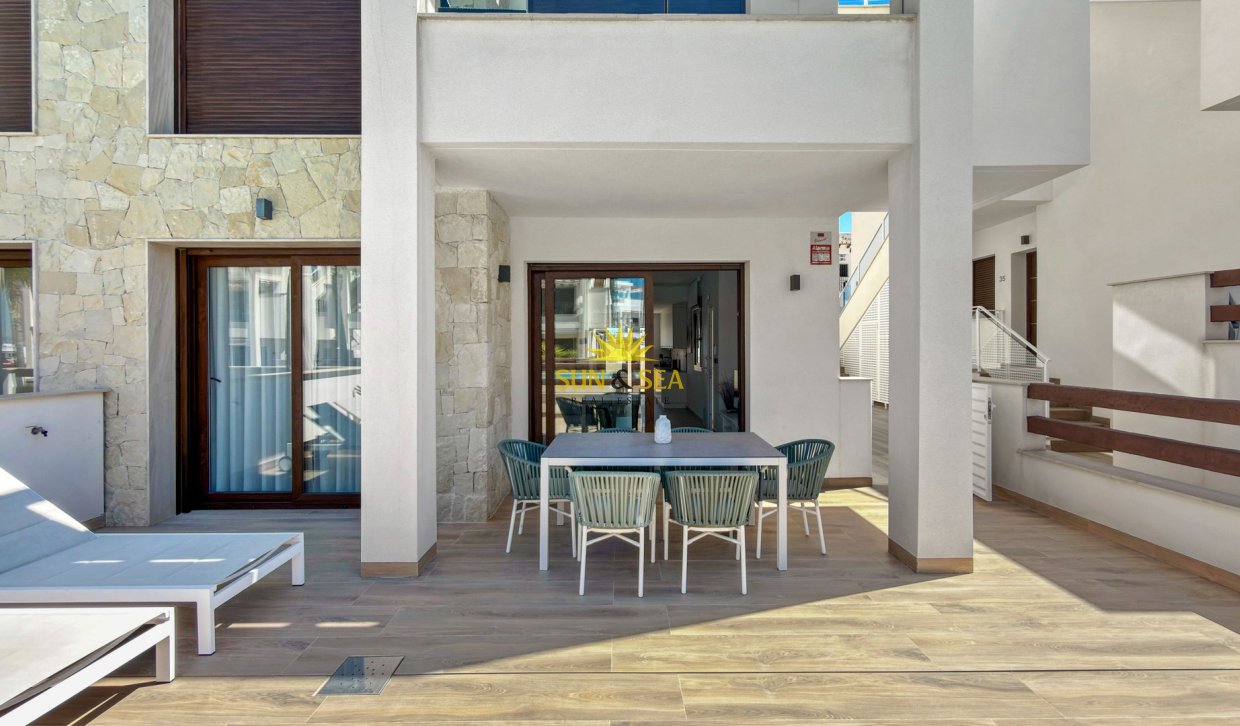 Reventa - Apartamento - Torrevieja - Los Balcones