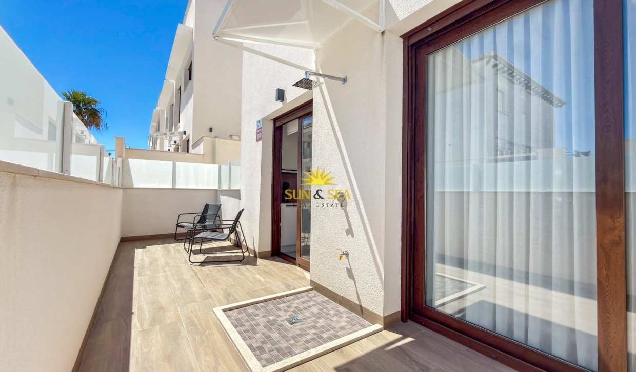 Reventa - Apartamento - Torrevieja - Los Balcones