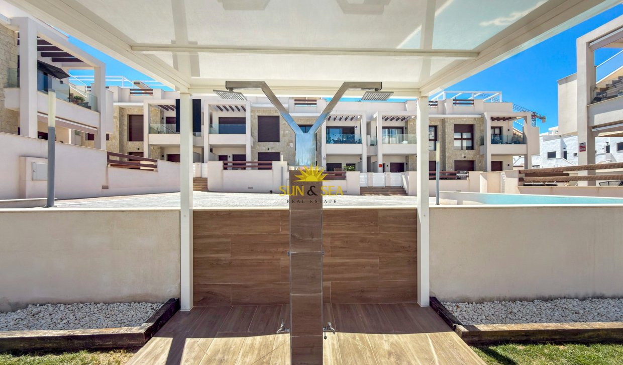 Reventa - Apartamento - Torrevieja - Los Balcones