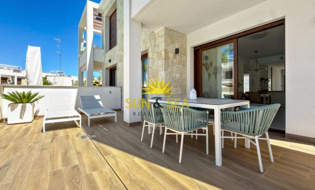 Reventa - Apartamento - Torrevieja - Los Balcones