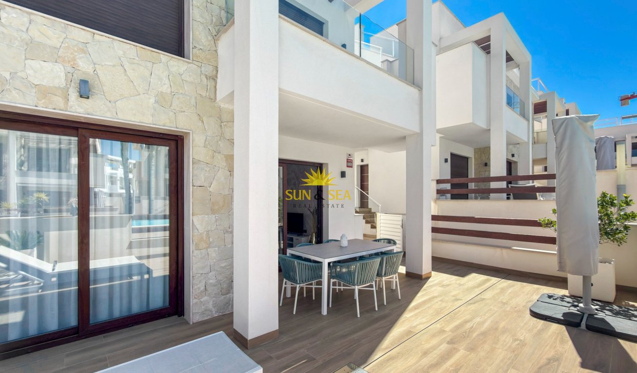 Reventa - Apartamento - Torrevieja - Los Balcones