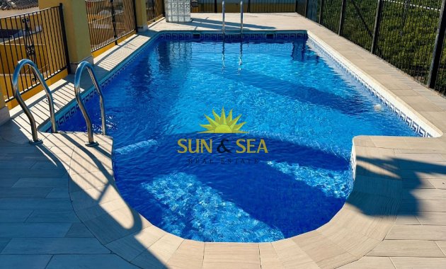 Long Term Rental - Apartment - Daya Nueva