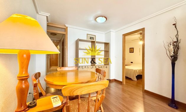 Reventa - Apartamento - Torrevieja - Playa del Acequión
