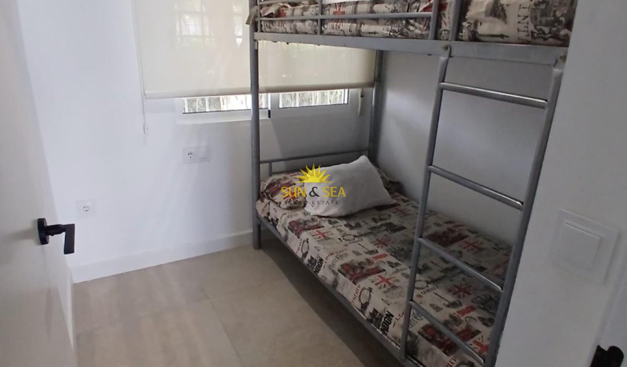 Alquiler a largo plazo - Apartamento - Orihuela Costa - Cabo Roig