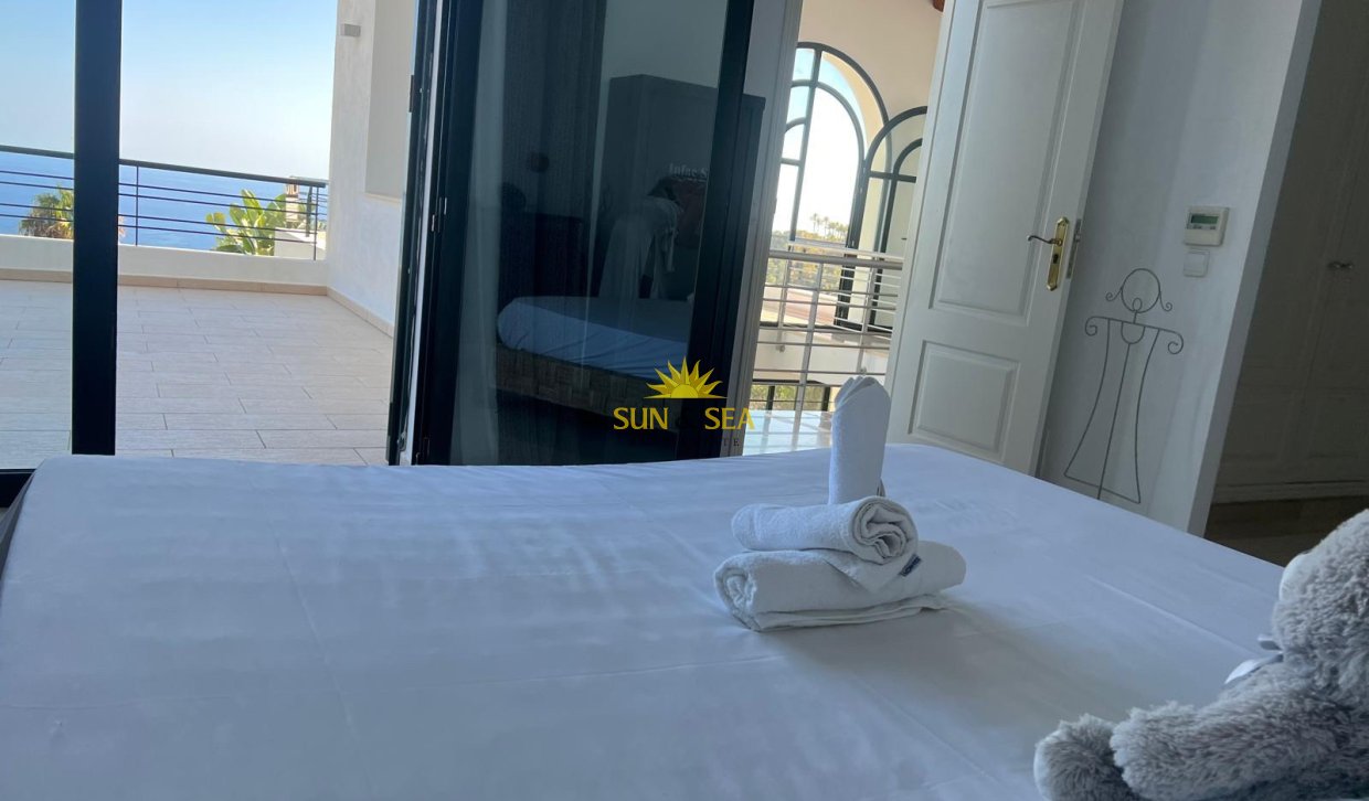 Alquiler a largo plazo - Chalet - Altea - Altea Hills