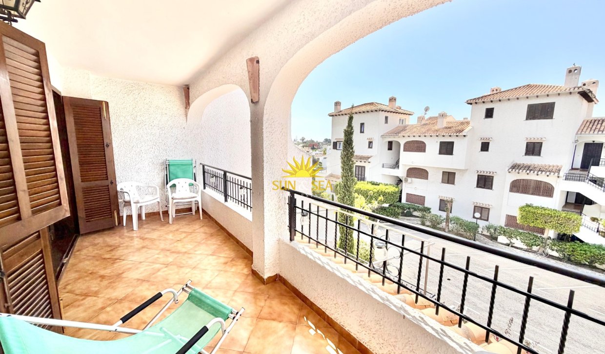 Resale - Apartment - Orihuela Costa
