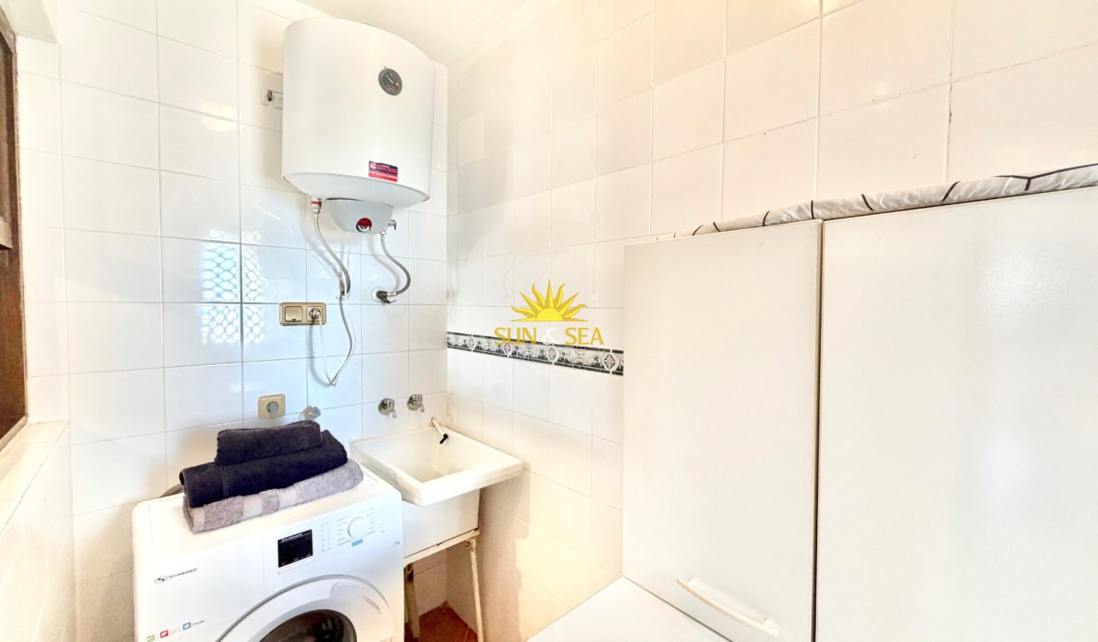 Resale - Apartment - Orihuela Costa