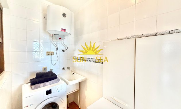 Resale - Apartment - Orihuela Costa