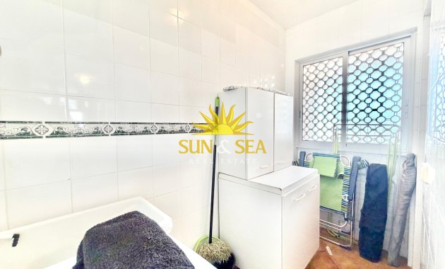 Resale - Apartment - Orihuela Costa