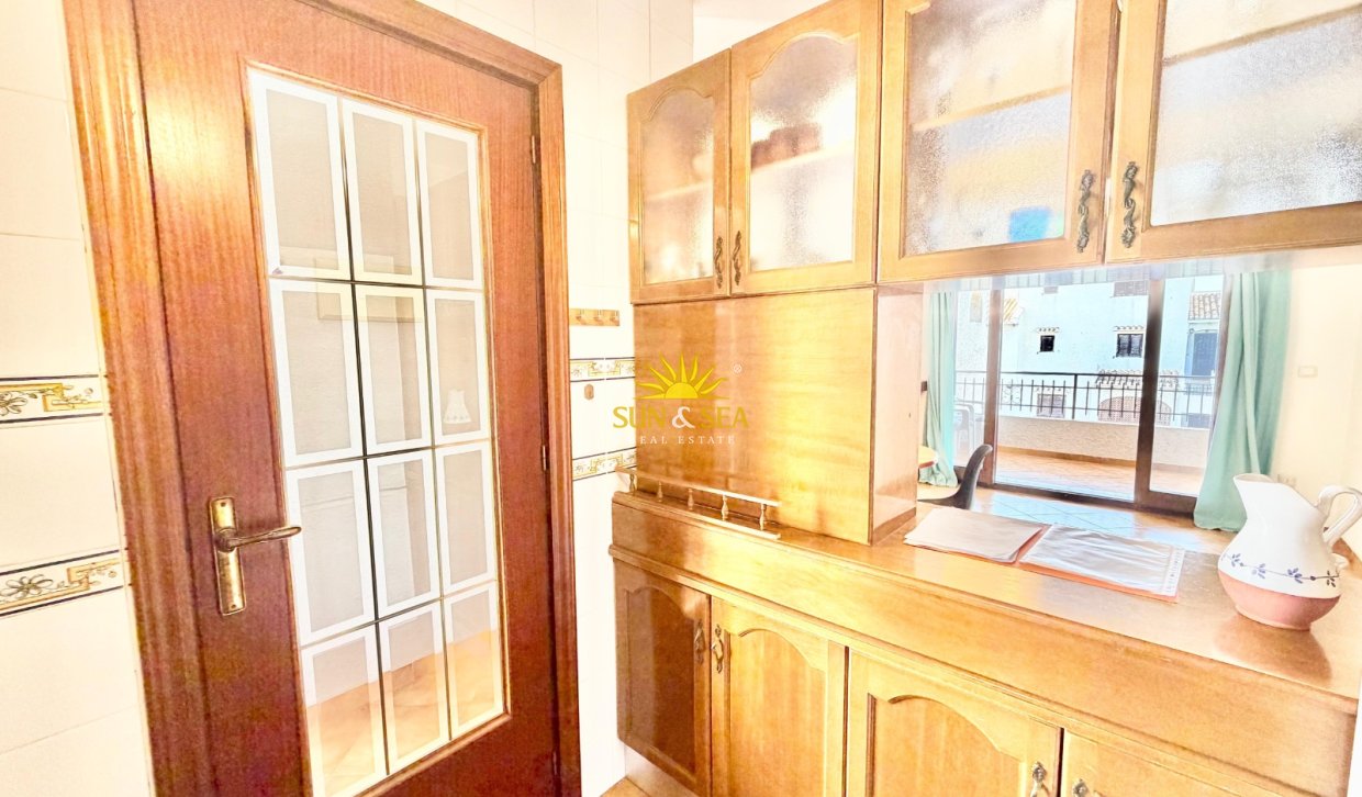 Resale - Apartment - Orihuela Costa