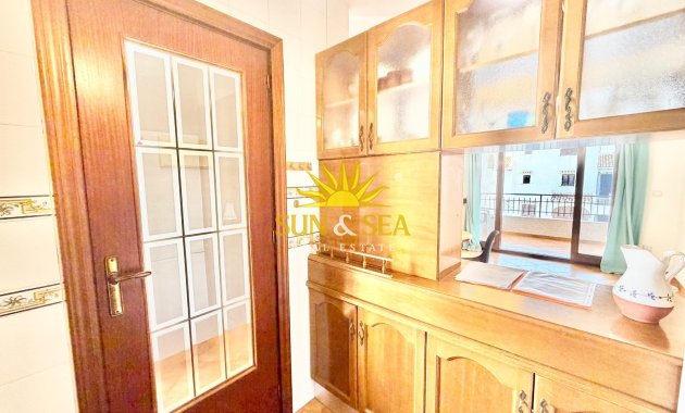 Resale - Apartment - Orihuela Costa