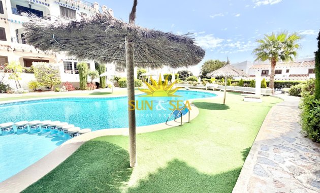 Resale - Apartment - Orihuela Costa