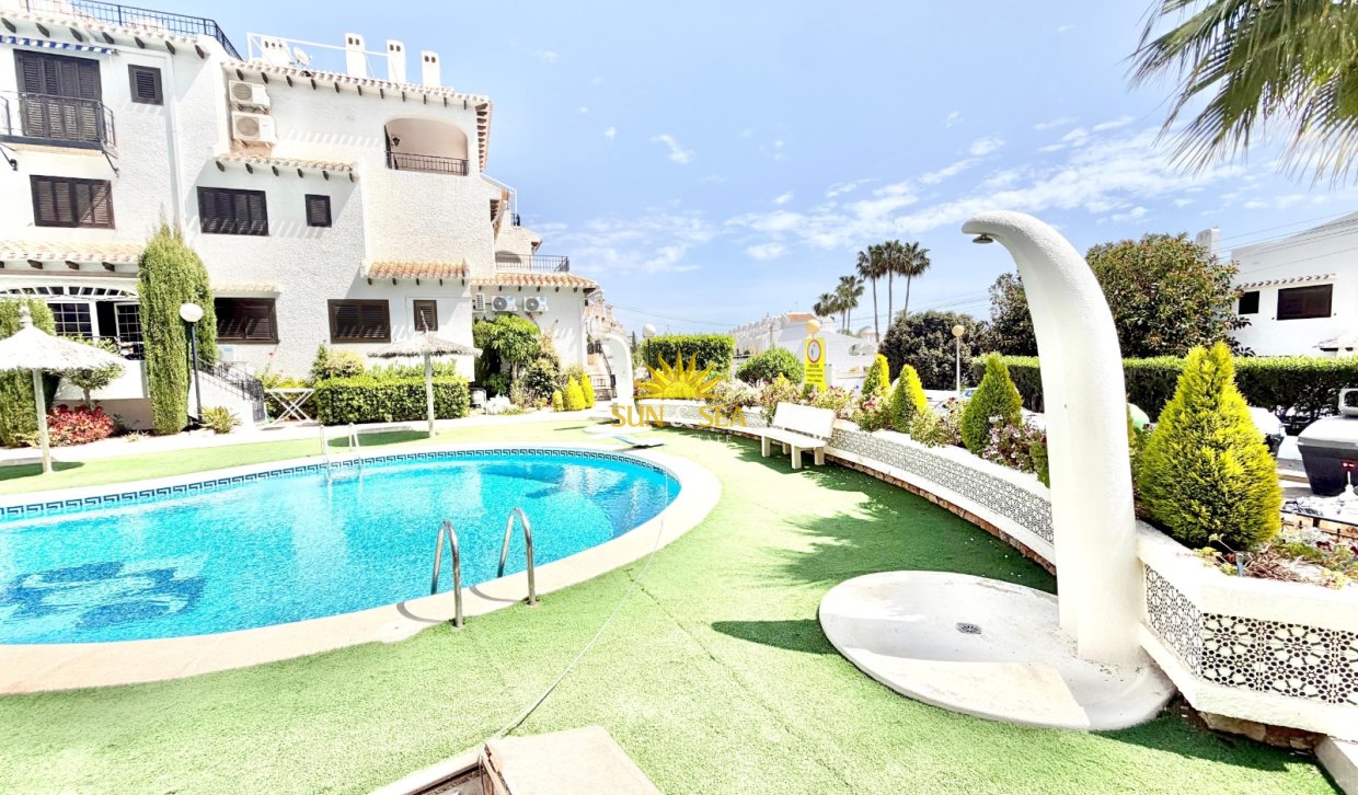 Resale - Apartment - Orihuela Costa