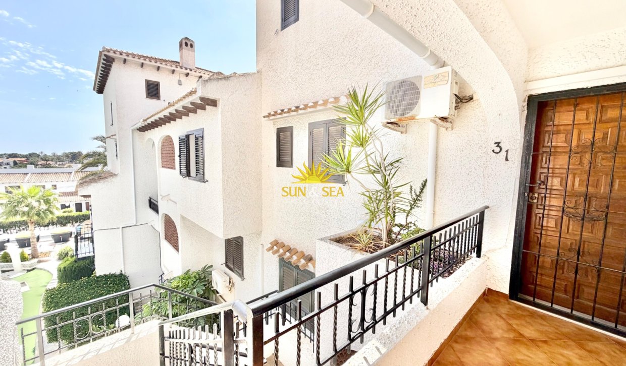 Resale - Apartment - Orihuela Costa