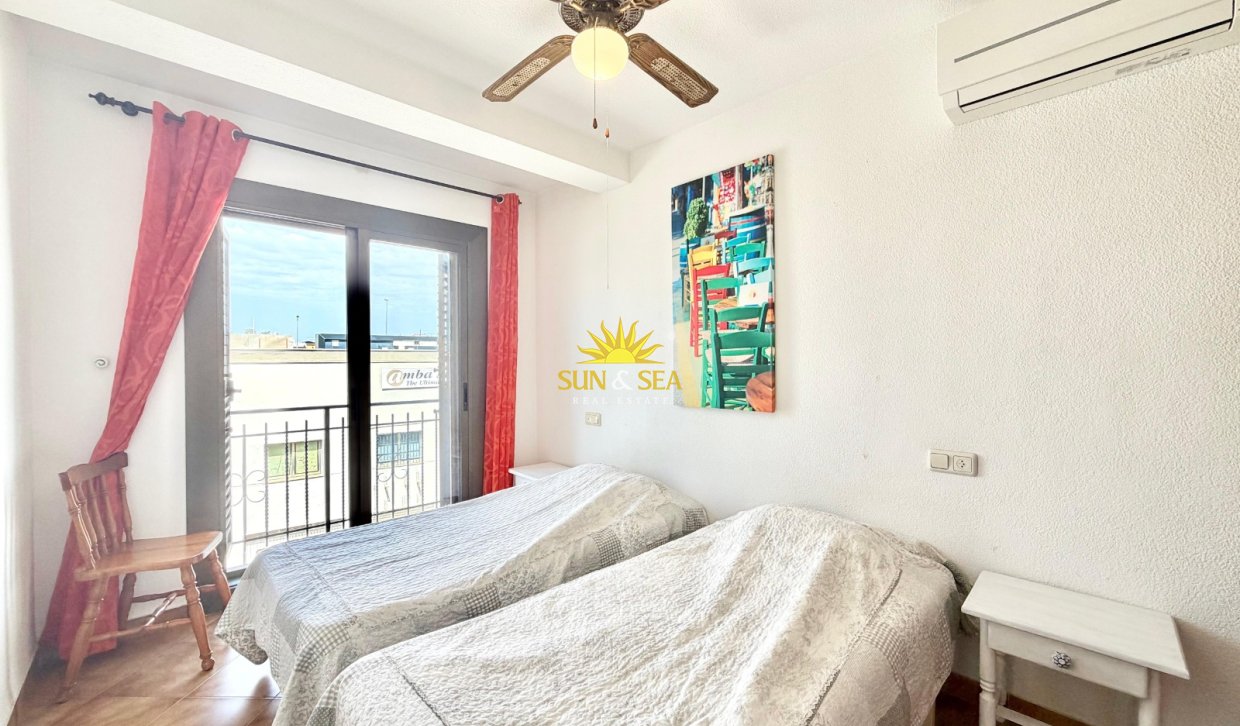 Resale - Apartment - Orihuela Costa