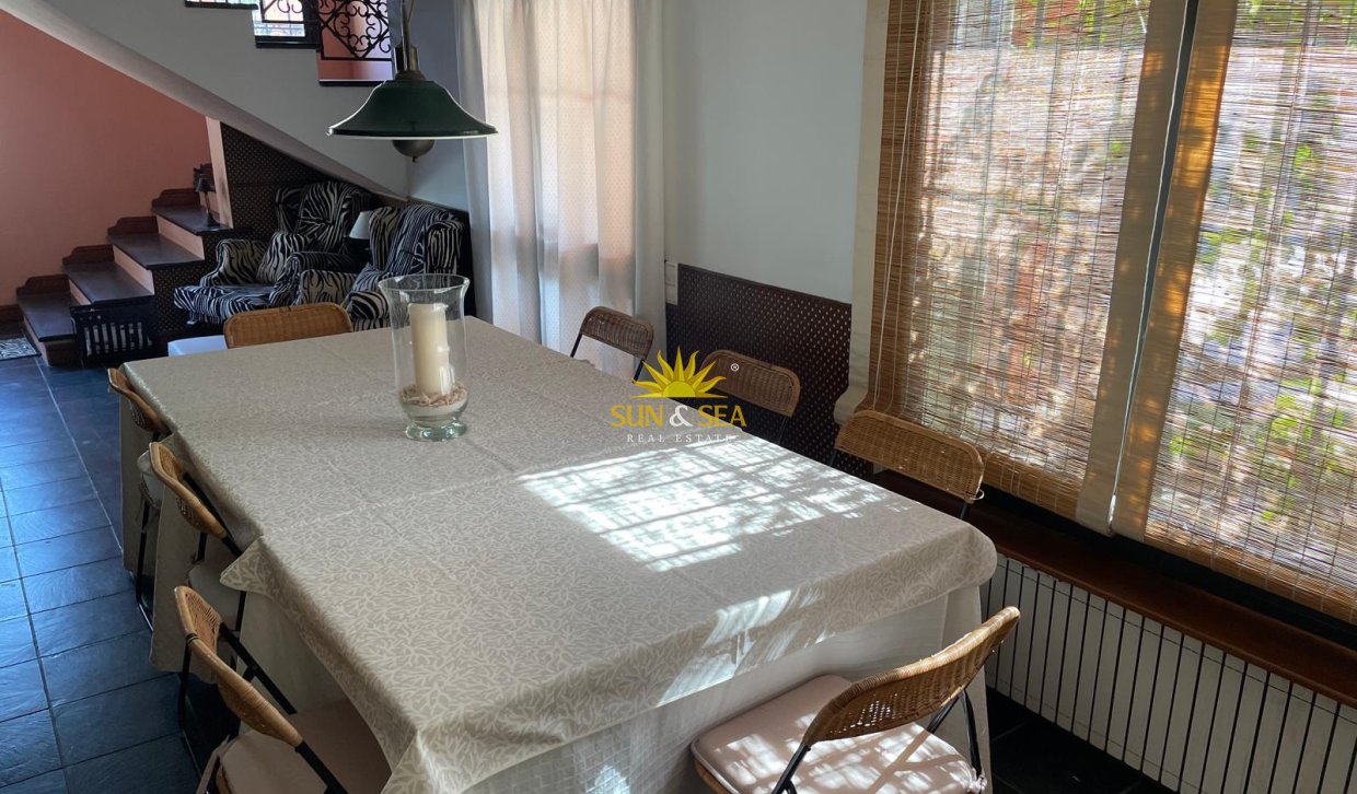 Lange Termijn Verhuur - Villa - Benidorm