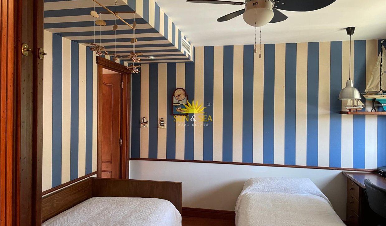 Lange Termijn Verhuur - Villa - Benidorm