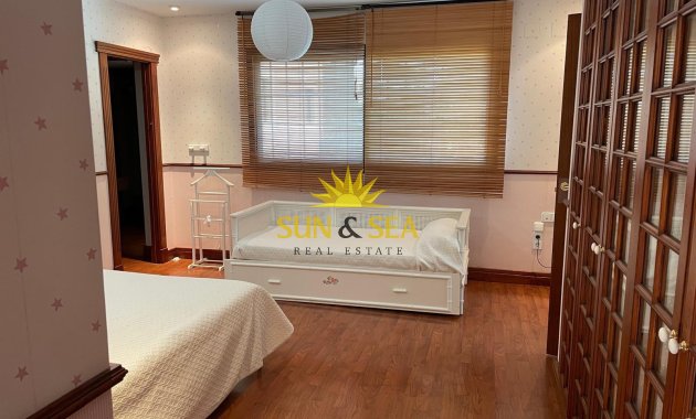 Location à long terme - Villa - Benidorm