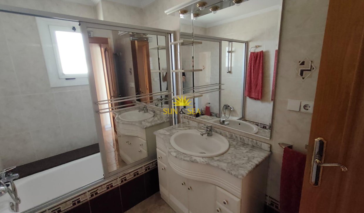 Alquiler a largo plazo - Apartamento - Ciudad quesada - Rojales