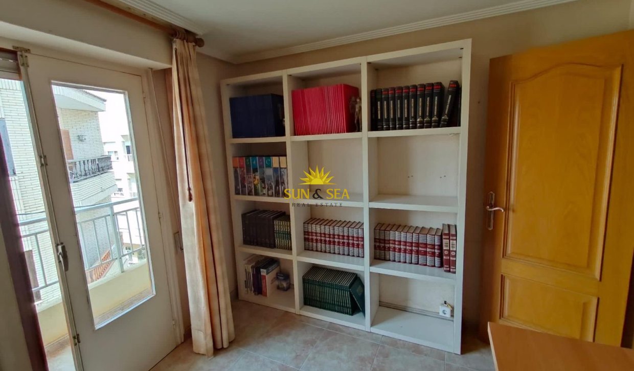 Alquiler a largo plazo - Apartamento - Ciudad quesada - Rojales