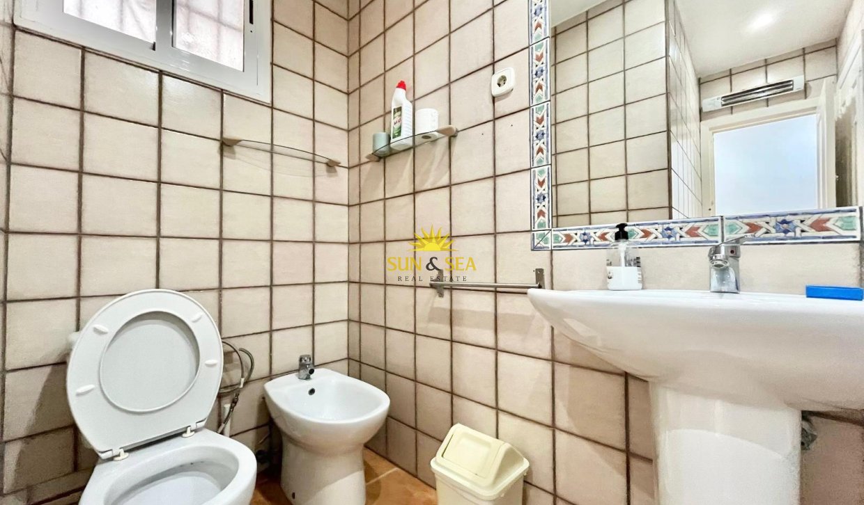 Long Term Rental - Apartment - Torrevieja - Playa del Cura