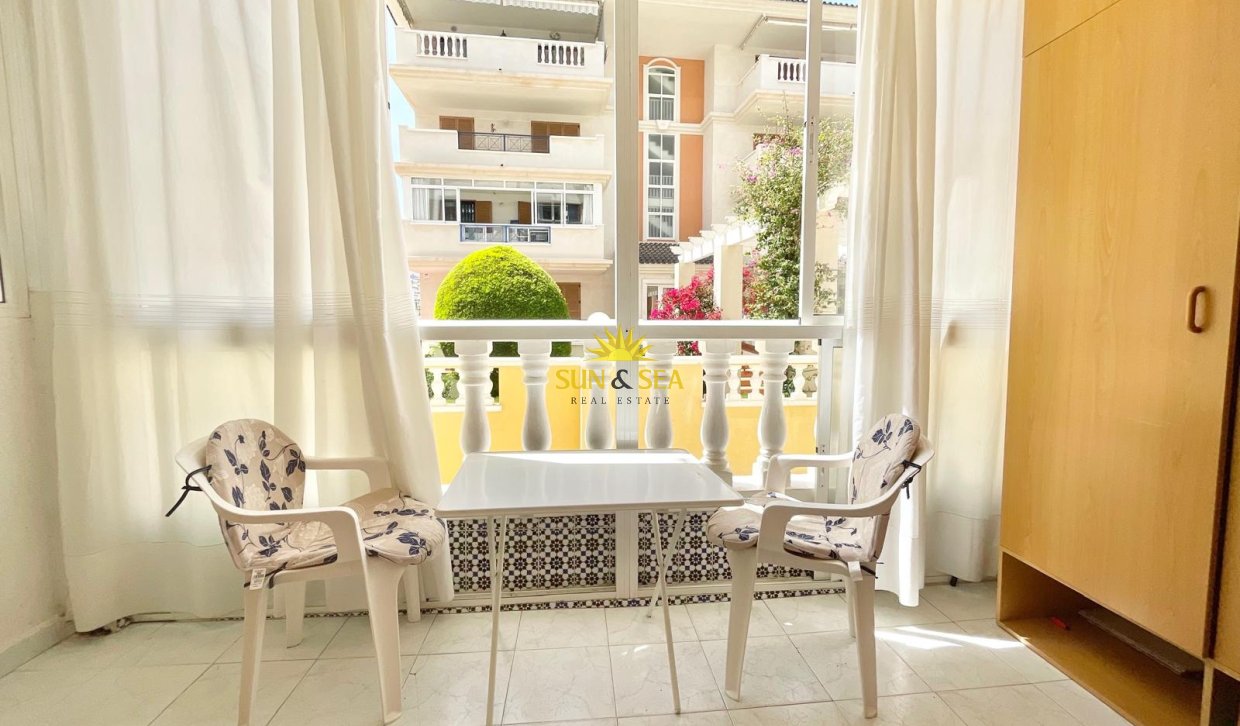 Long Term Rental - Studio apartment - Torrevieja - La Mata