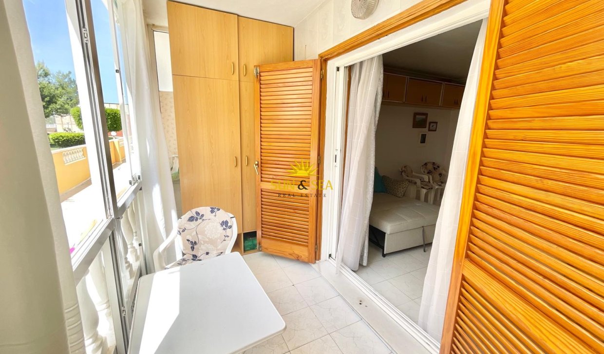Long Term Rental - Studio apartment - Torrevieja - La Mata