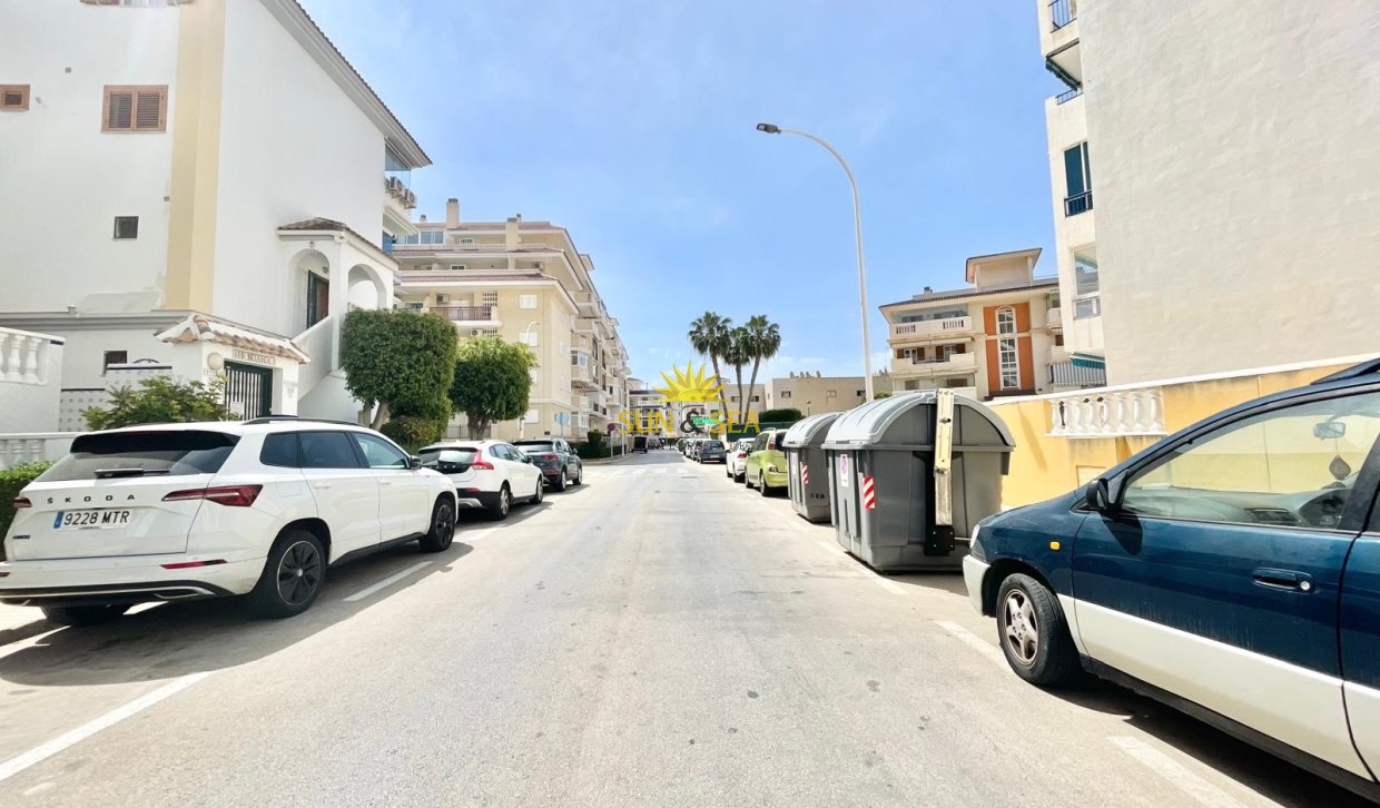 Long Term Rental - Studio apartment - Torrevieja - La Mata